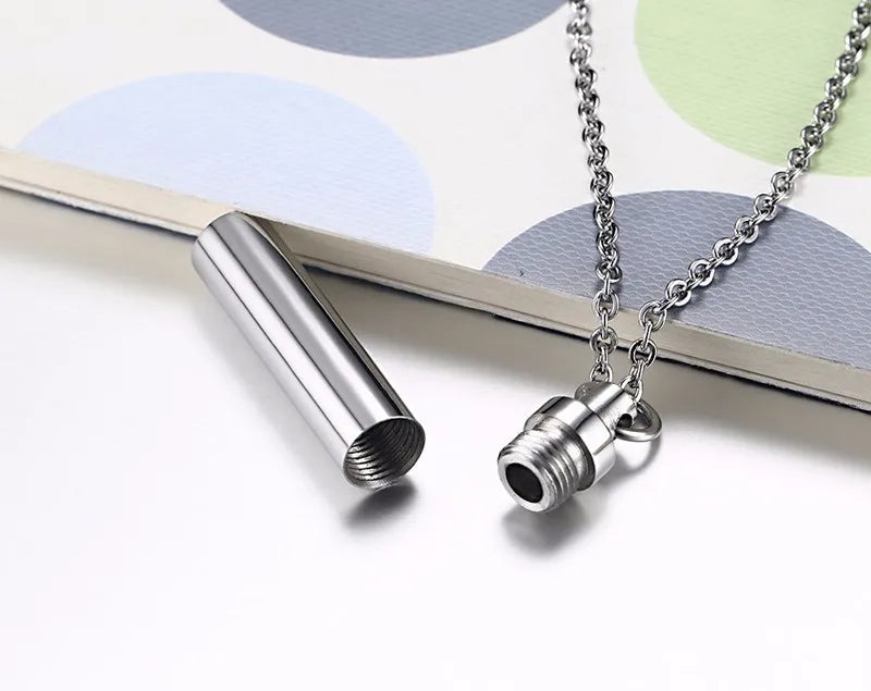 Men Woman Capsule Pendant Necklace in Open Cylindrical Pendants Stainless Steel Remembrance Jewelry Pill Filler Kit with funnel