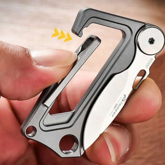 Titanium Alloy Buckle Outodoor Tool Multifuncational EDC Portable Keychain Unboxing Cutter Camping Hiking Survival Tool with BOX