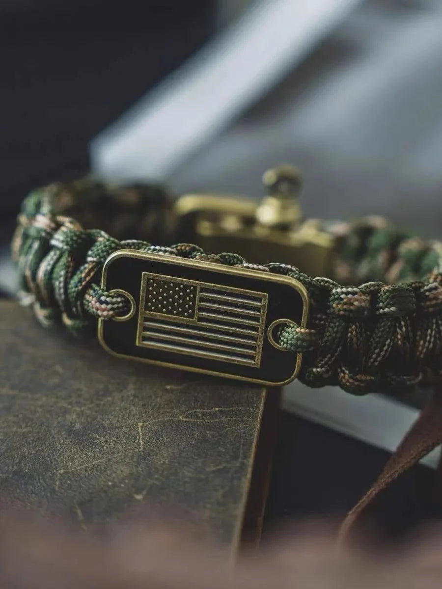 Paracord Bracelet-Bronze USA Flag Survival Bracelet Gifts for Military Veterans Gifts -3 Adjustable Sizes  - Bracelets for Men