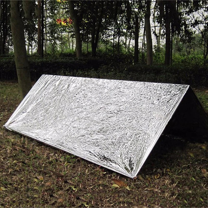 4pcs Emergency Blanket Outdoor Survive First Aid Rescue Kit Windproof Waterproof Foil Thermal Blanket For Camping