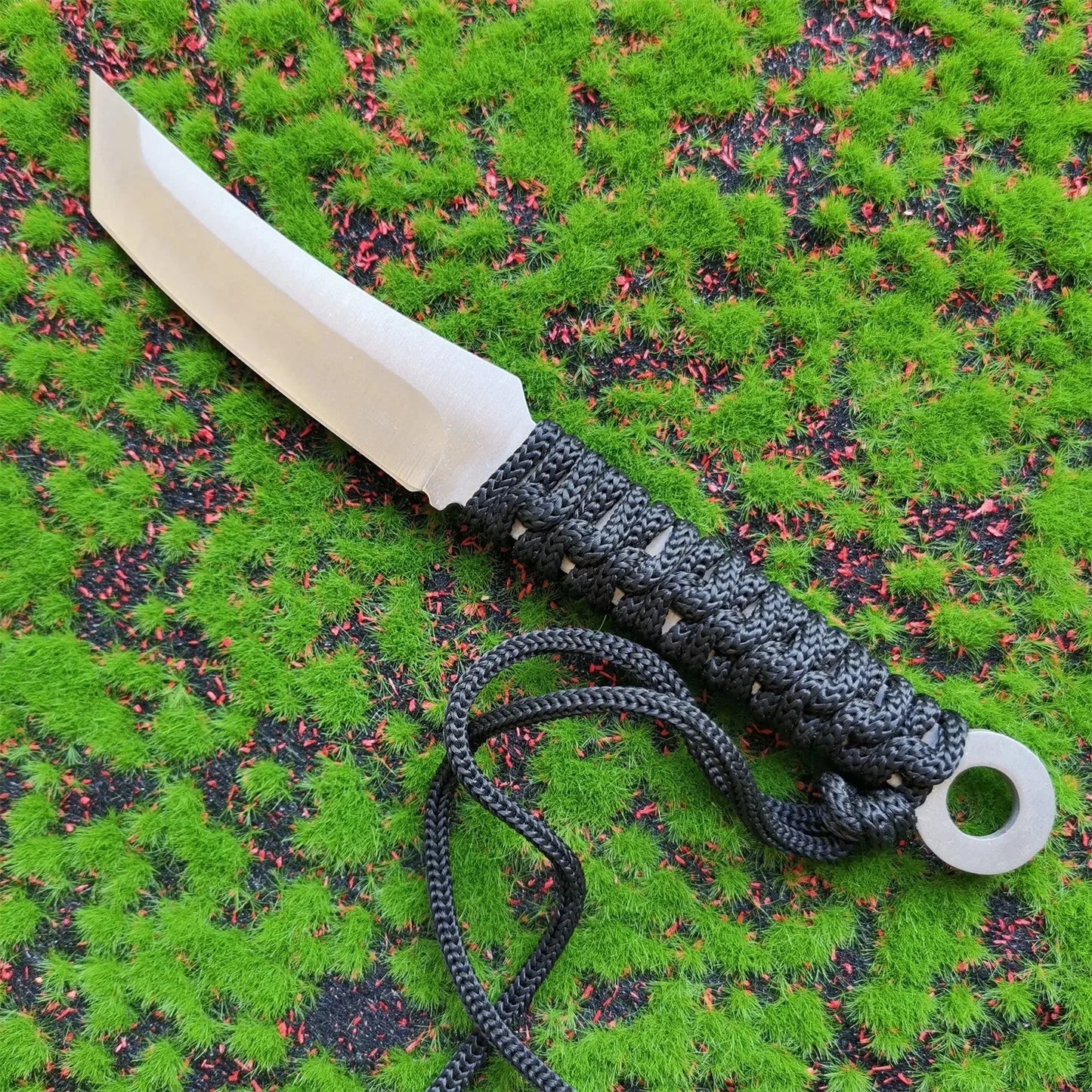 Portable small straight knife, outdoor camping self-defense knife, high hardness diving leg warmer with protective cover